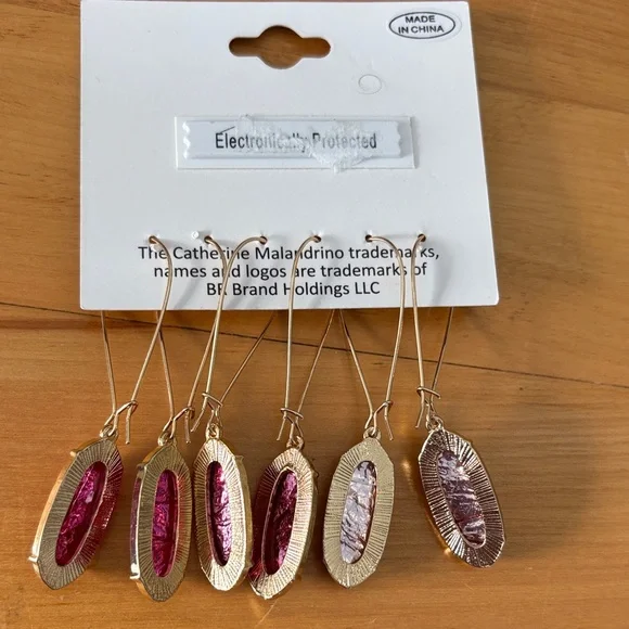 Catherine Malandrino Shades of Pink Dangle Earrings Set of 3 NEW Gold Tone hooks - Picture 4 of 8